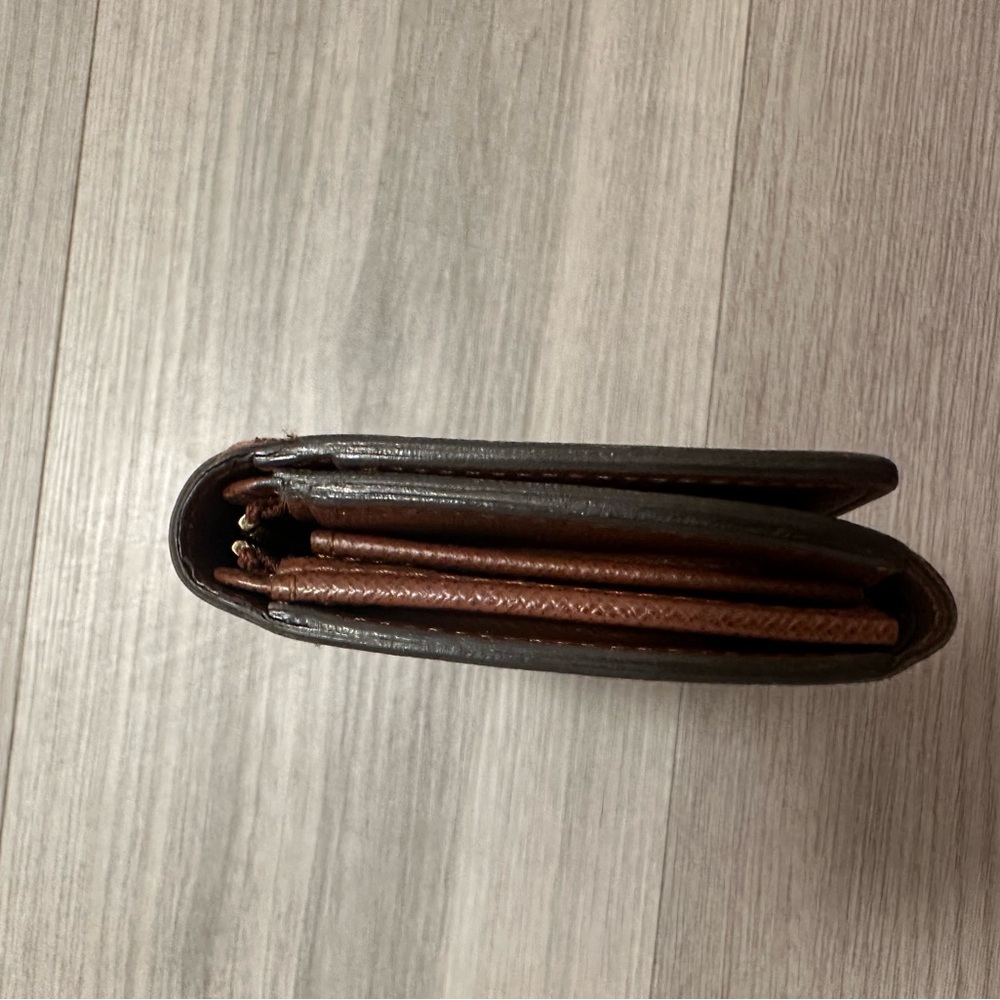 Louis Vuitton Monogram Wallet - Picture 9 of 10